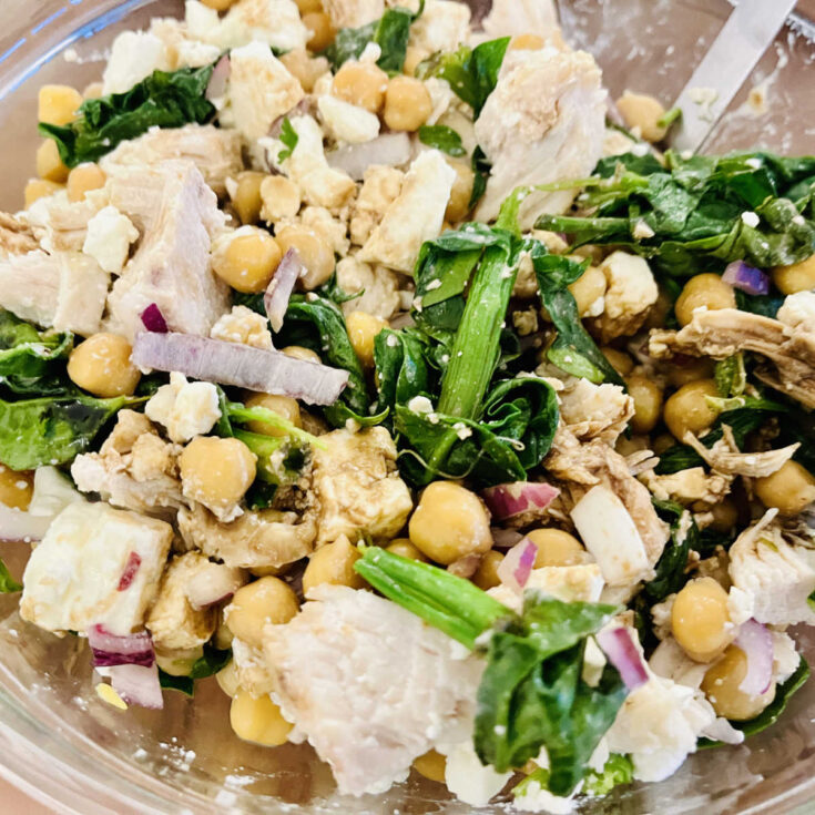 Chicken chickpea salad with red onions and feta 1