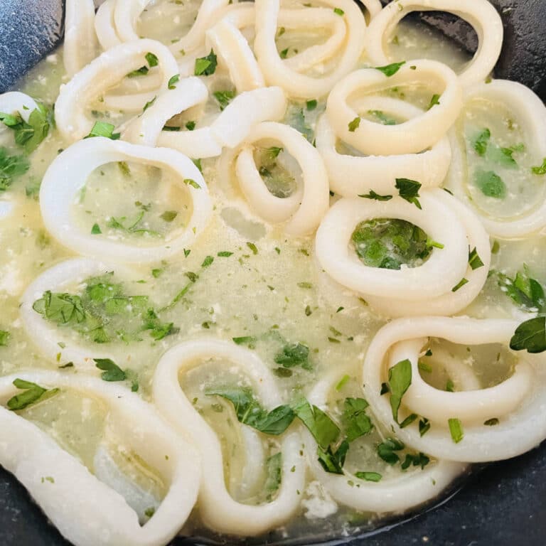 Sauteed Squid with lemon and garlic