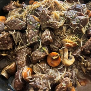 Beef stir fry with mushrooms and carrots 19 beef stir fry with mushrooms and carrots