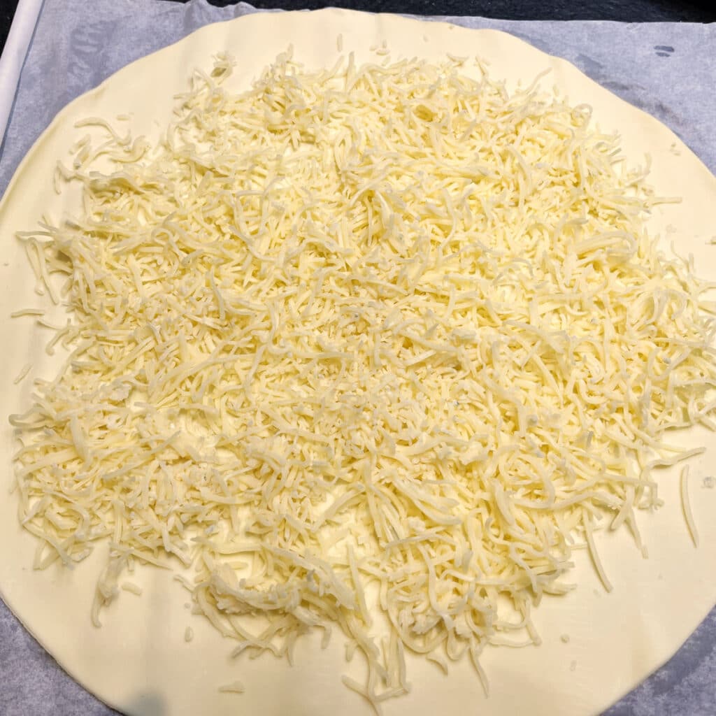 Air fryer puff pastry ham and cheese rolls 15 Air fryer puff pastry ham and cheese rolls 3